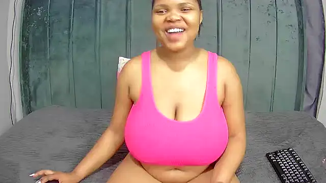 SexyZuva's Webcam Show