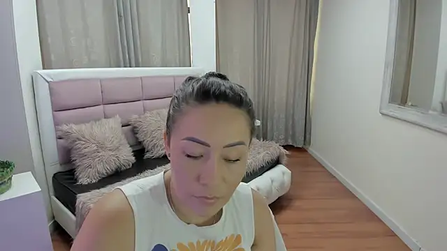 gaby_trent Chat XXX in diretta