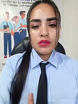 MAYE__13 – Naživo XXX chat