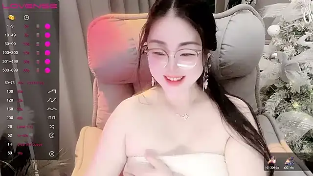 Monica-666888- élő XXX-chatje