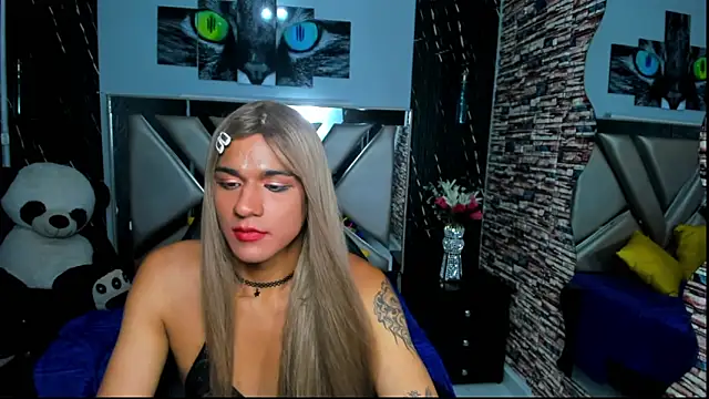 Show de Karina_Cutee na webcam