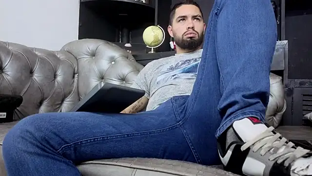 matteosantos – webcam-show