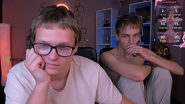 Онлайн чат XXX john_lik