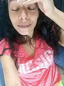 Kimkaly 现场XXX聊天
