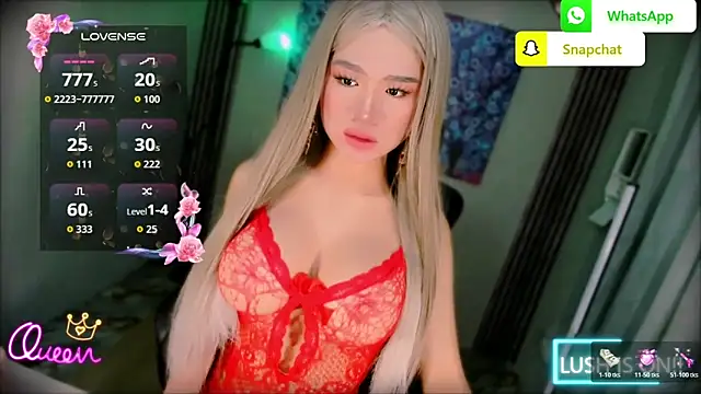 xBigSurpriseLorainex Show Webcam