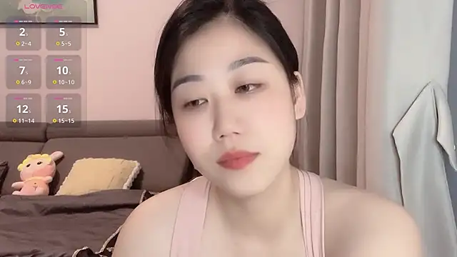 F-Yuwei Obrolan Langsung XXX