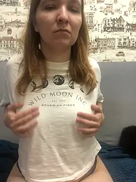 Velvet_Cryn Webbikameraesitys