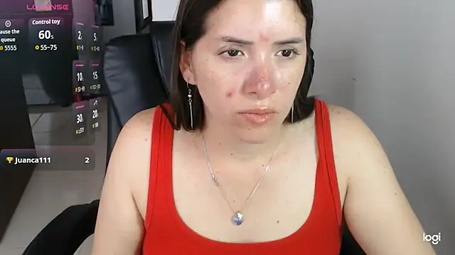Chat +18 de spicey_latina ao vivo
