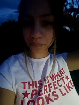 XXX chat uživo modela NancyErotic