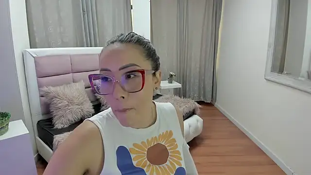 gaby_trent: απευθείας συνομιλία ΧΧΧ