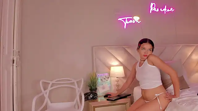 hannah__stp Chat XXX in diretta