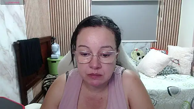 Sonialorens_ Chat XXX live
