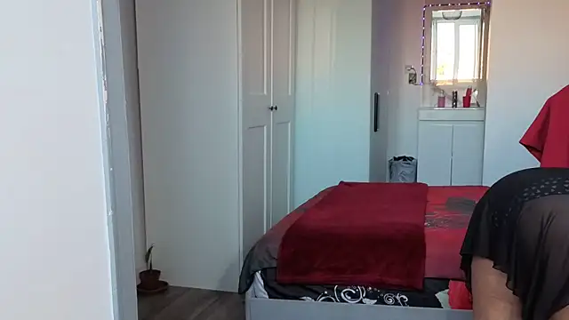 HotSpicyGujju Adlı Modelin Canlı XXX Sohbeti
