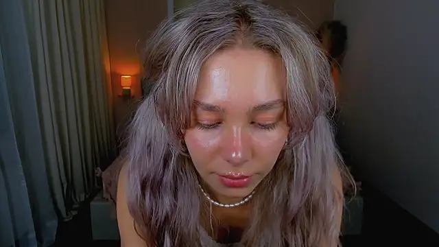 XXX chat uživo modela LuluAlis