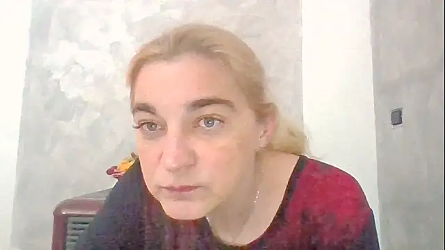 GoldenAngelMilf – Naživo XXX chat