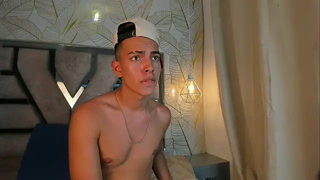 Ithan_Clarck's Webcam Show