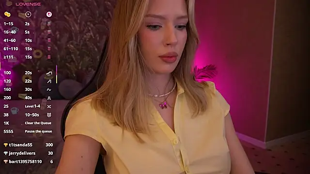 MollyyMayy élő XXX-chatje