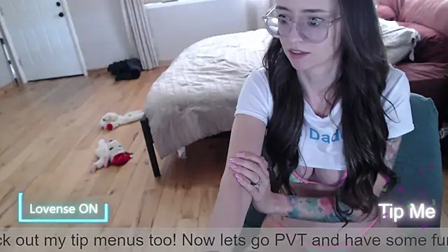 Plantbabeee's Webcam Show