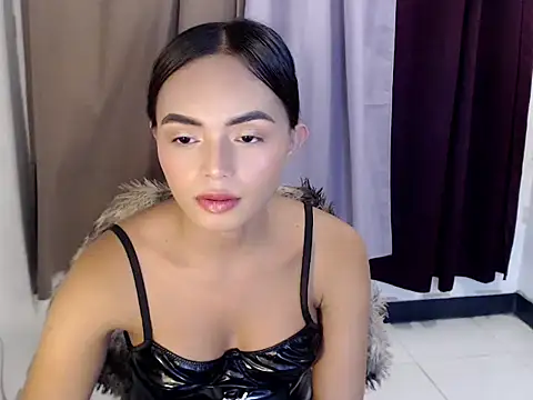 miya_khali 在線直播表演