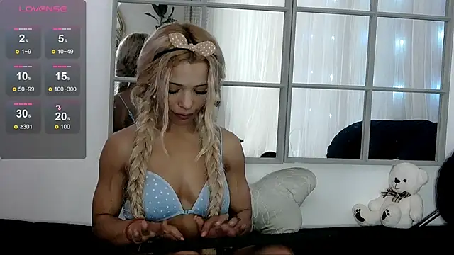 Czat XXX na żywo – SarahRaynex
