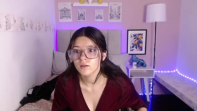 Amber_Brm Chat XXX in diretta