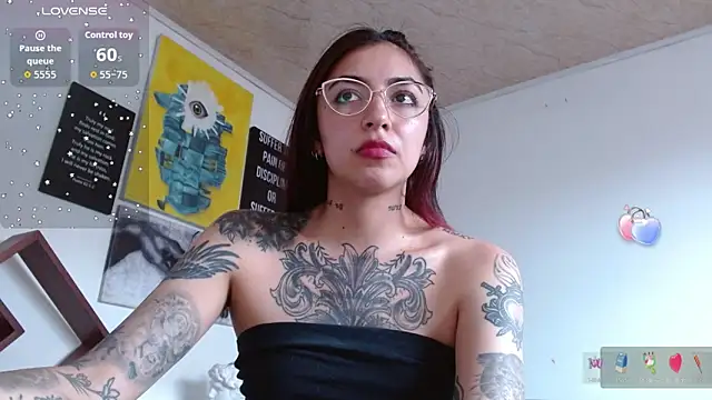 ZoeBakers_ Live XXX Chat