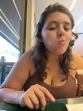 Chat XXX ao vivo de midsize_94