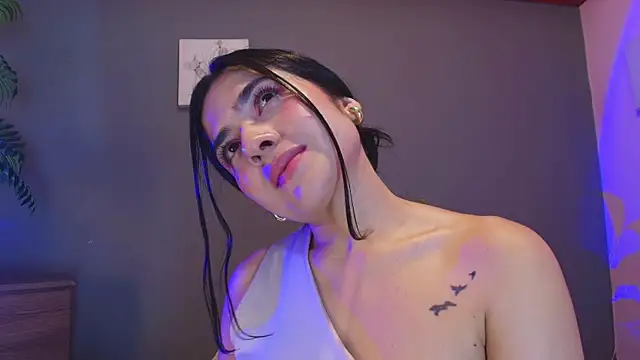 دردشة adara_johnson__ الجنسية المباشرة