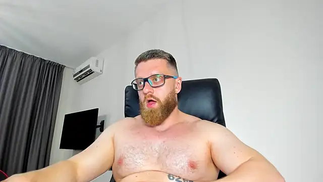 Show modela Findom_guy na web-kameri