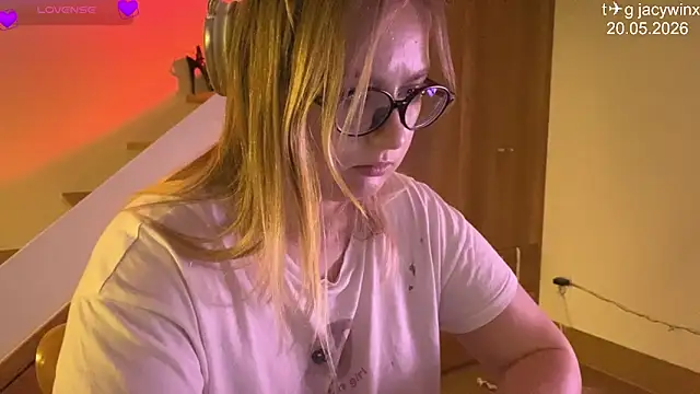 JacyWinslatn Live XXX chat
