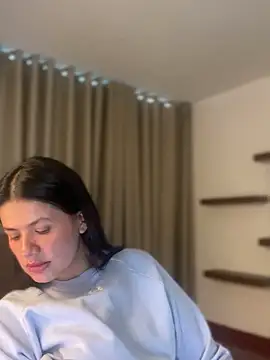 Zandrina live XXX chat