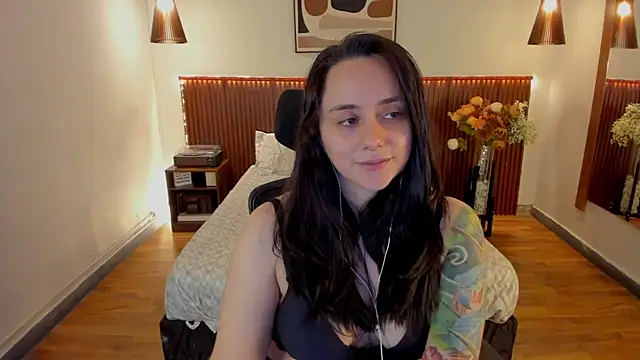 Chat +18 de KatherineBond ao vivo