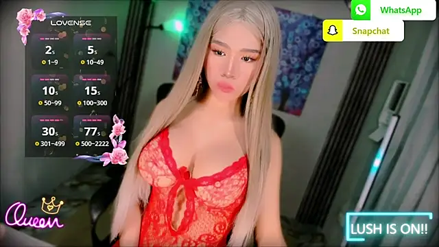 xBigSurpriseLorainex's Live XXX Chat