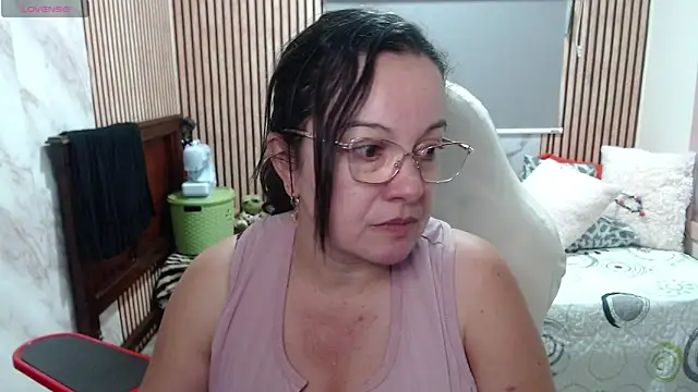 Sonialorens_ live XXX chat