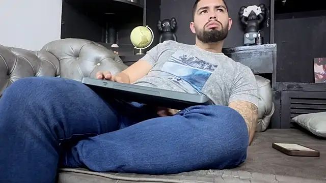 matteosantos – webcam-show