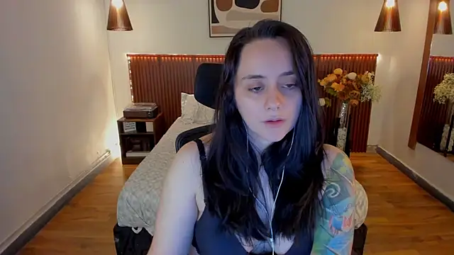 Chat XXX en directo de KatherineBond
