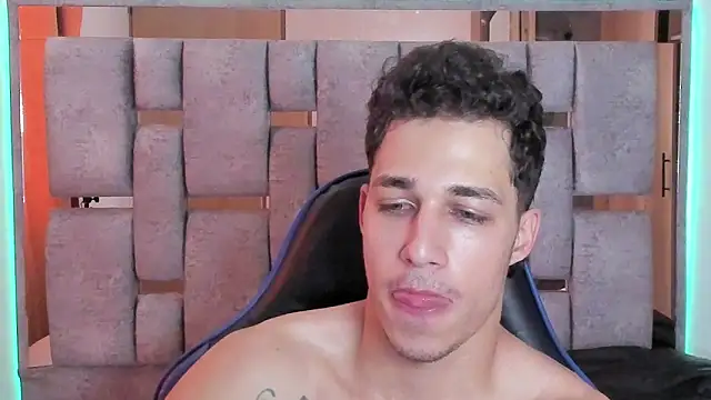 orionblaze69_'s Webcam Show