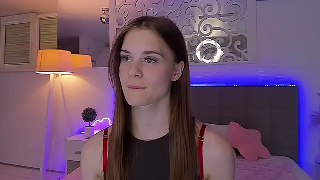 Вебкам-шоу LuisaClover