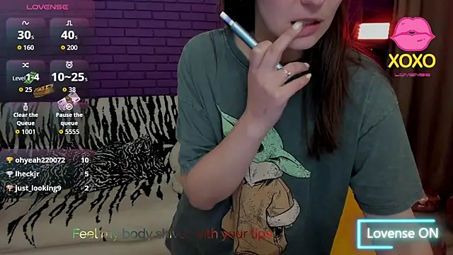 GlowMimi's Live XXX Chat