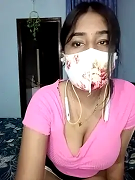 HotShanayaXO – Naživo XXX chat