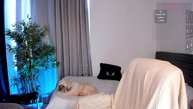Živý XXX chat moonhelen