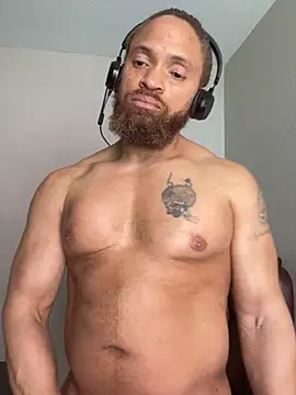 Fathero1time's Live XXX Chat