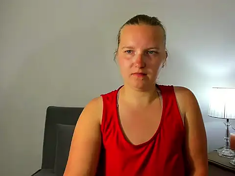 RoseTeacherX Adlı Modelin Canlı XXX Sohbeti