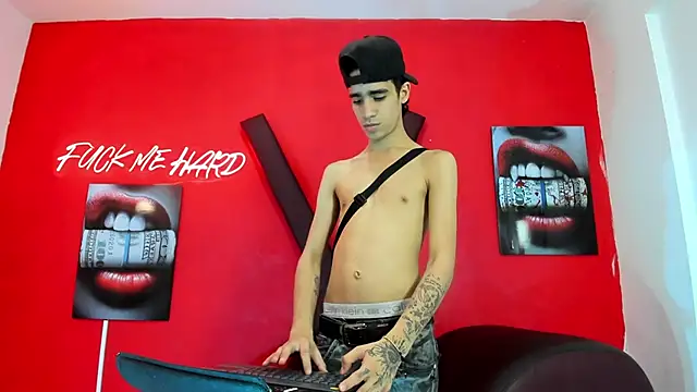 TWINKS_BOYSX webkamerás műsora