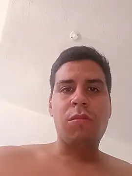 Онлайн чат XXX David30Bby
