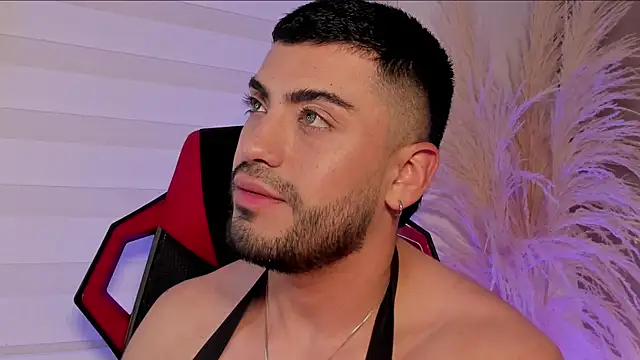 Вебкам-шоу Alexander_Diazz