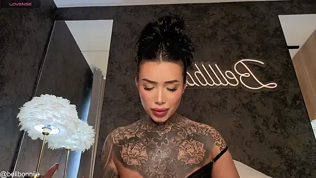 belllbonniie Show in webcam