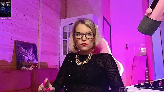 Lady_Shine's Live XXX Chat