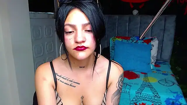 Chat XXX ao vivo de Violettasquirt