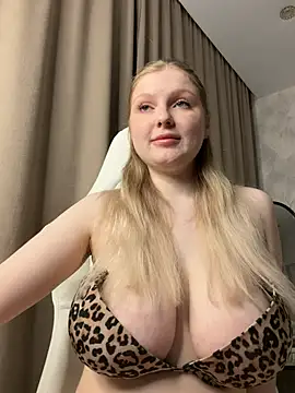 L1zaShy – webcam-show